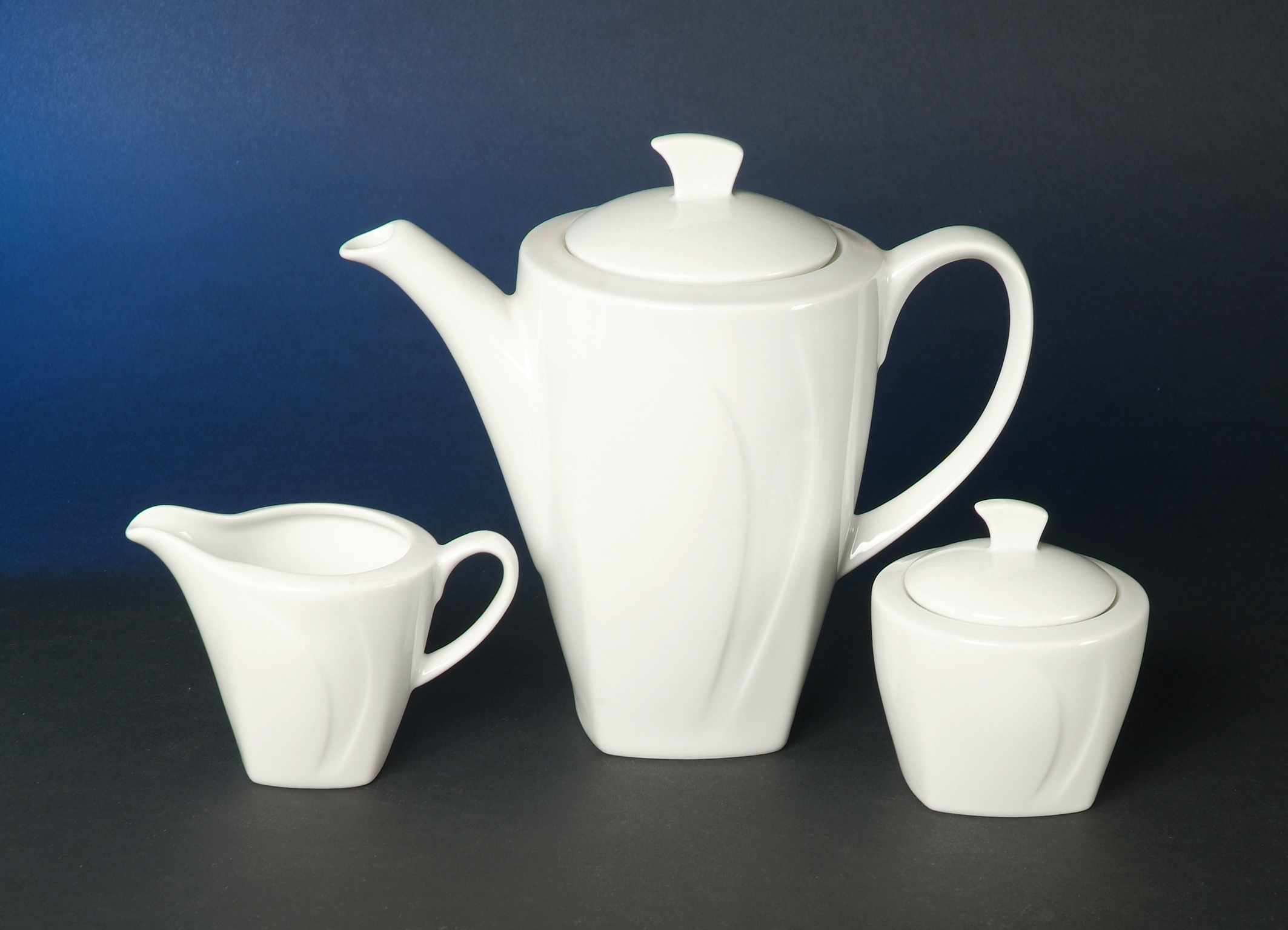 Madame Weiss Porzellanservice Serie